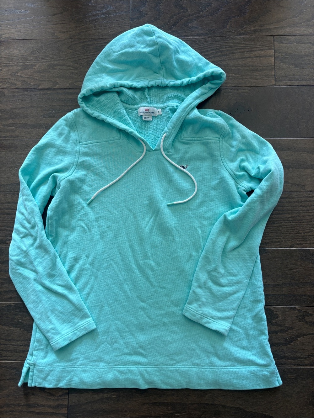 Vineyard Vines long Sleeve Pullover Top